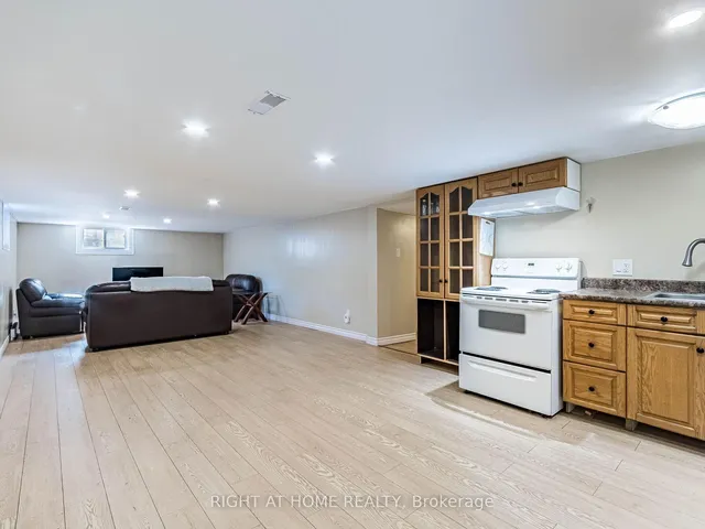 Additional image 31 of 303 KRUG St