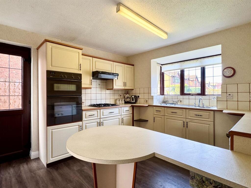 Additional image 5 of Malvern Drive, Walmley, Sutton Coldfield