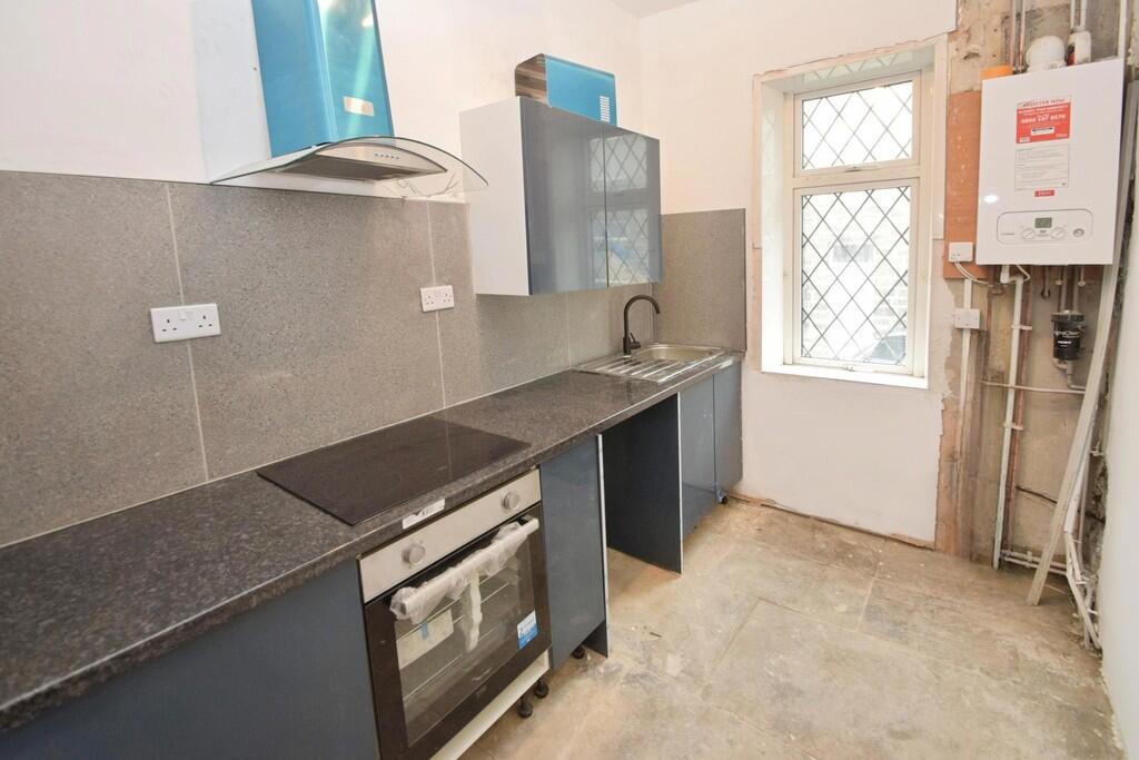 Additional image 4 of Willow Gove, Ingrow