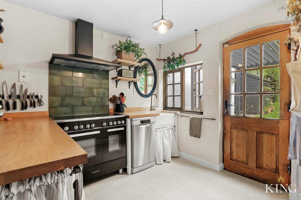 Additional image 8 of Birmingham Road, Mappleborough Green, B80 7DJ