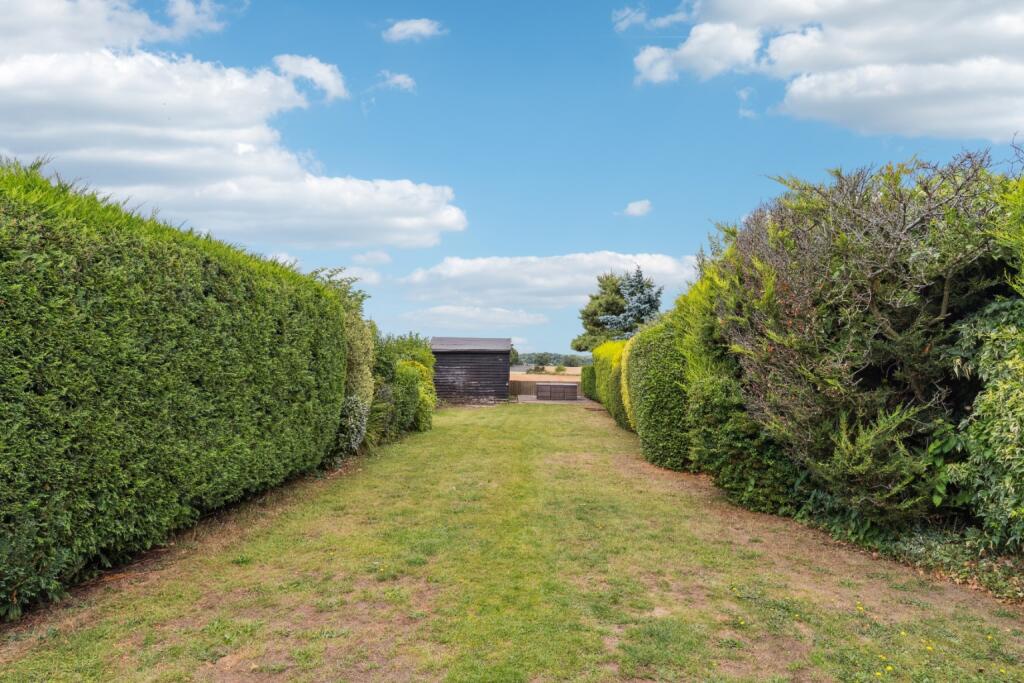 Additional image 28 of Two Oaks Drive, Welwyn, Hertfordshire, AL6 0EZ