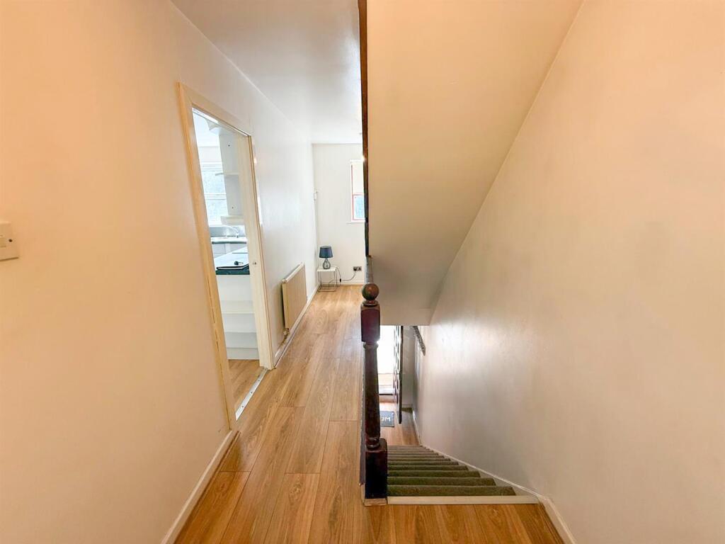 Additional image 5 of Marriners Walk, Keighley