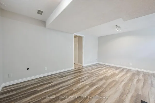 Additional image 31 of 47 COTTON GRASS St