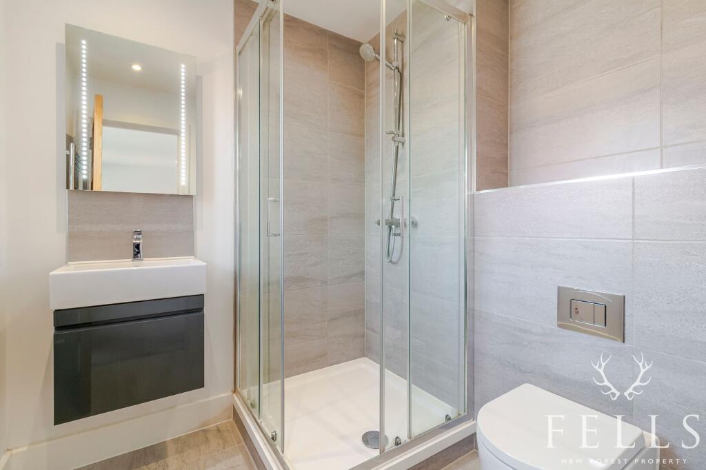 Additional image 8 of Christchurch Road, Ringwood, BH24