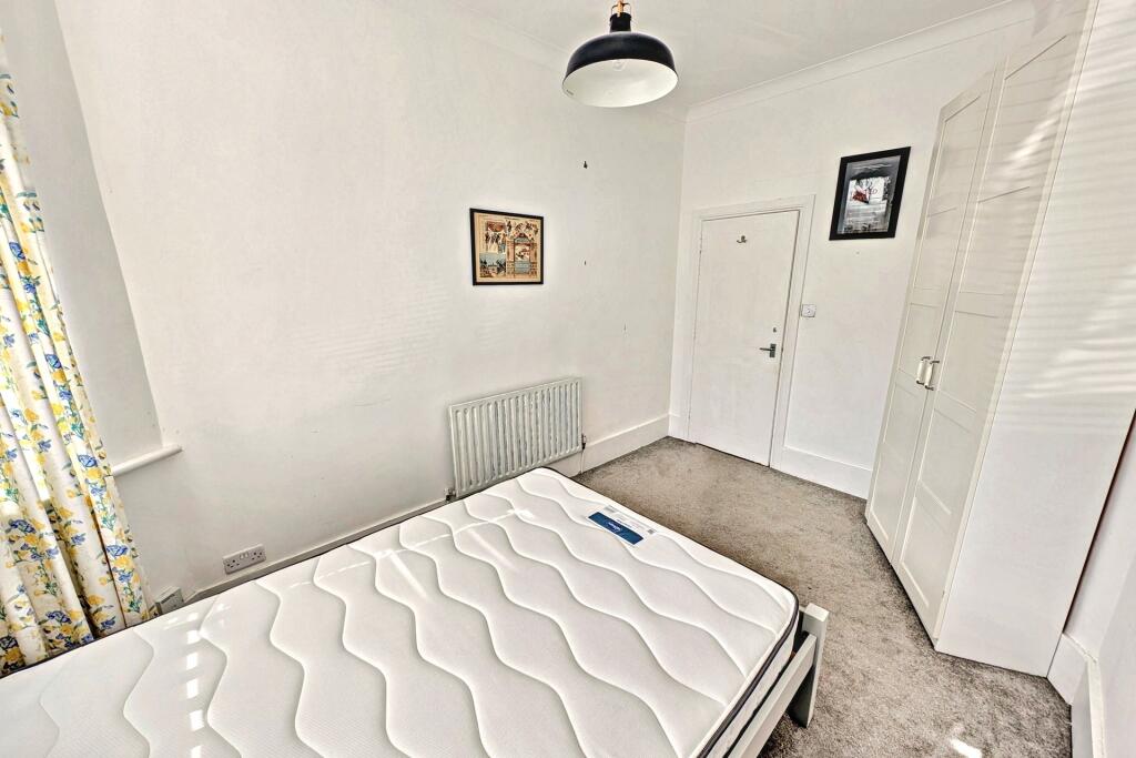 Additional image 10 of Charminster