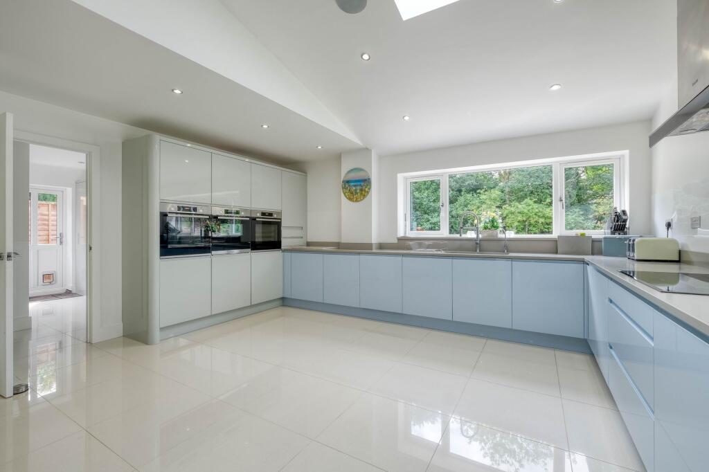 Additional image 6 of Birmingham Road, Marlbrook, B61