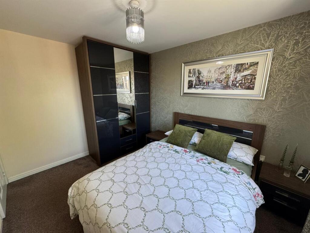 Additional image 23 of Dukes Avenue, Bradford