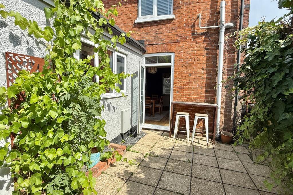 Additional image 8 of Hightown Road, Ringwood, BH24 1NQ