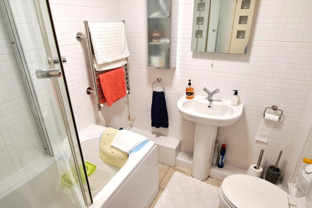 Additional image 10 of Shoreacre Marine Drive East Barton on Sea BH25 7DT