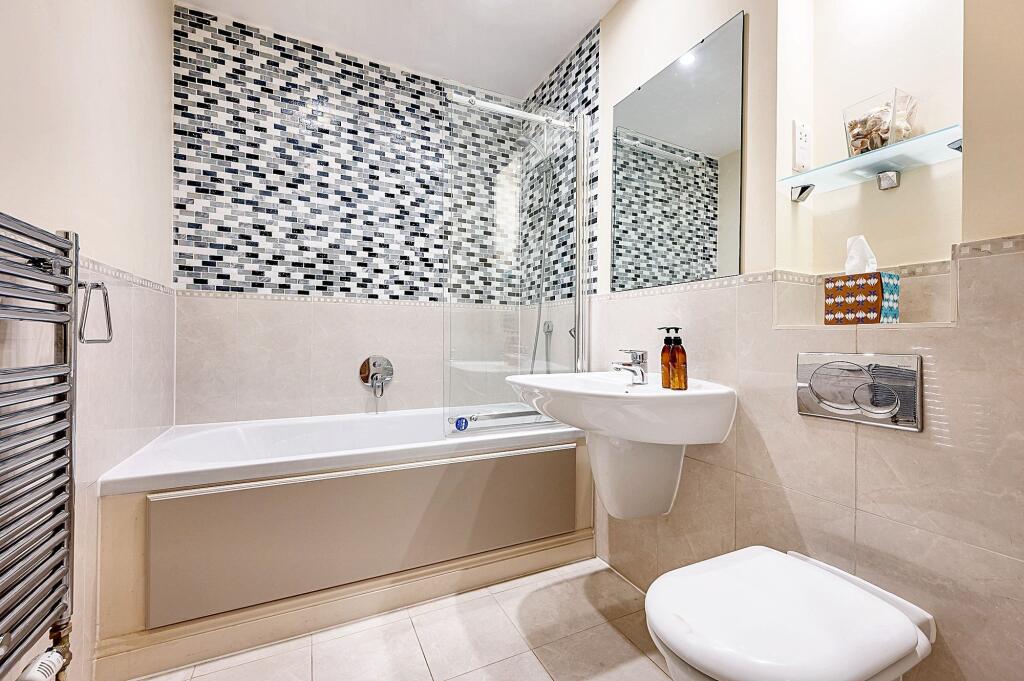 Additional image 16 of Staveley Road, Eastbourne, BN20