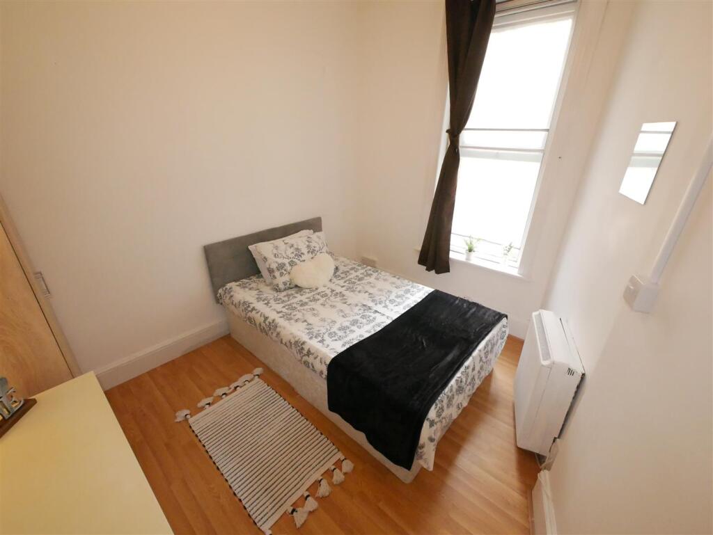 Additional image 10 of Gables, Bournemouth, BH1