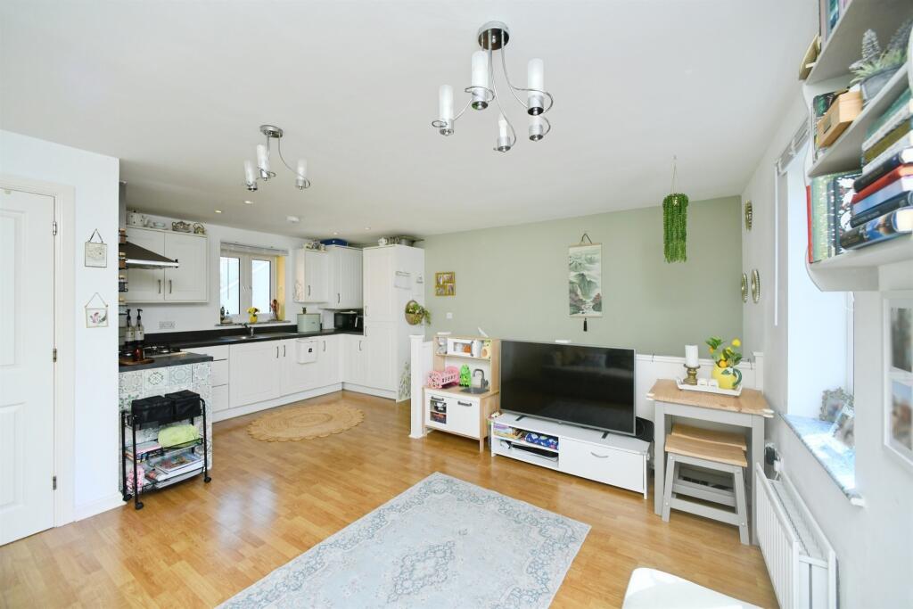 Additional image 17 of Westview Close, Peacehaven