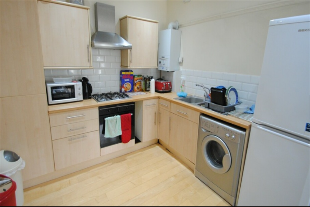 Additional image 6 of 2 bedroom Second Floor Flat in Meyrick Park