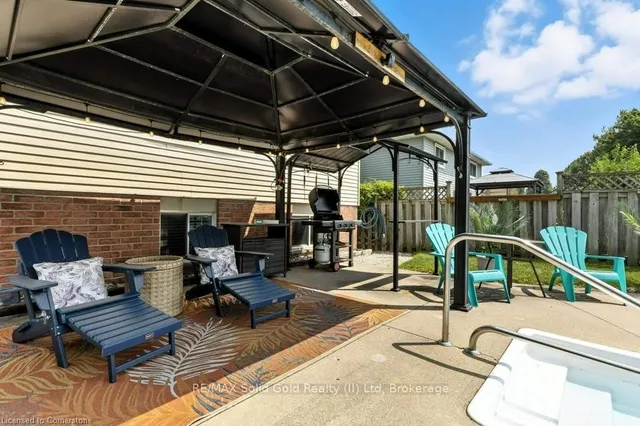 Additional image 32 of 58 Golden Meadow Cres