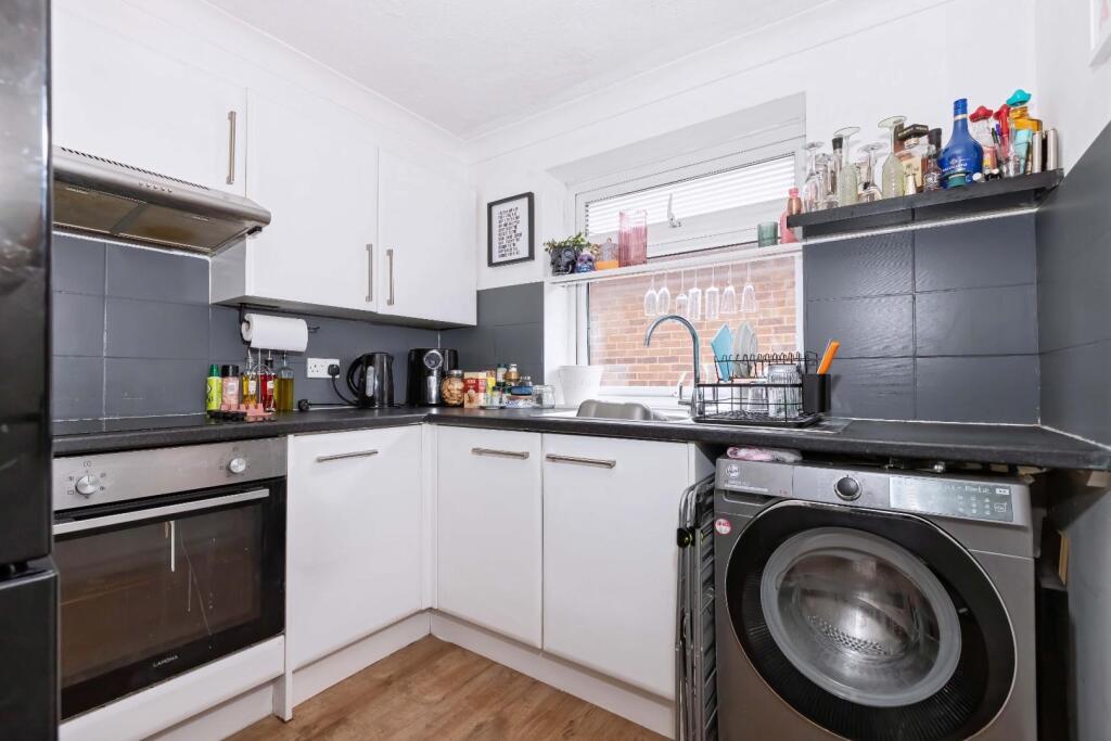 Additional image 12 of Brighton Road, Lancing