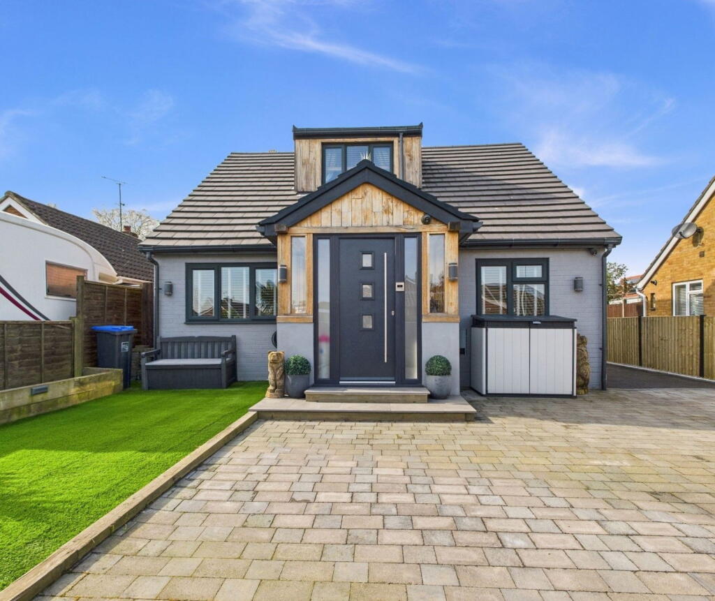 Additional image 41 of Cuckfield Crescent, Salvington, Worthing BN13 2EB