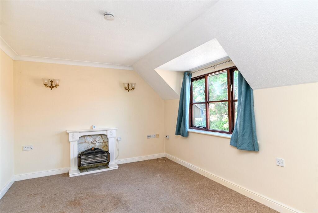 Additional image 5 of Wellington Court, Fernhill Lane, New Milton, Hampshire, BH25