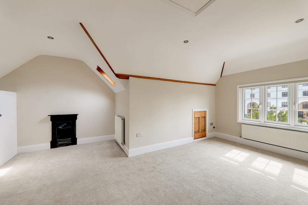 Additional image 7 of Grand Avenue, Worthing, BN11