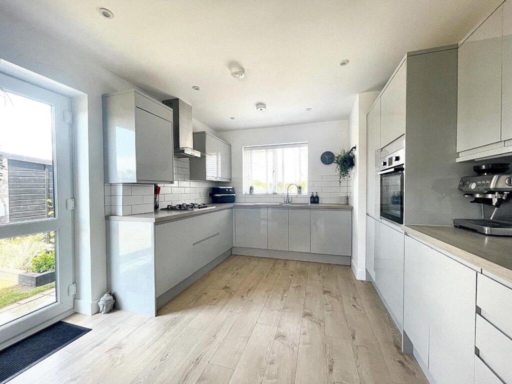 Additional image 8 of Telscombe Road, Peacehaven, BN10 8AG