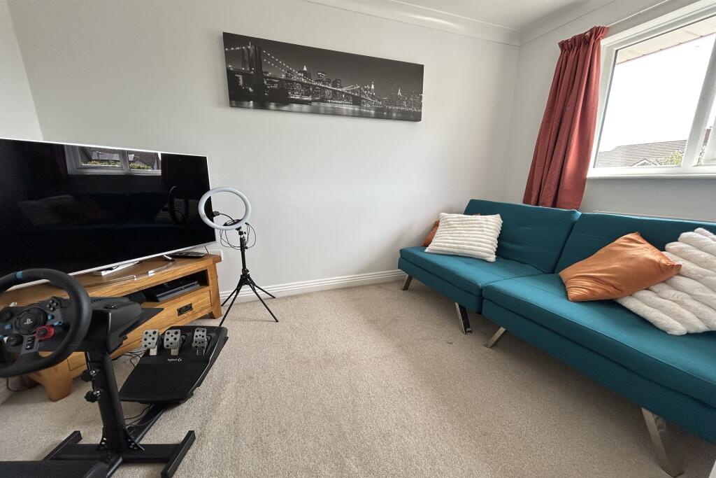 Additional image 14 of Ridge