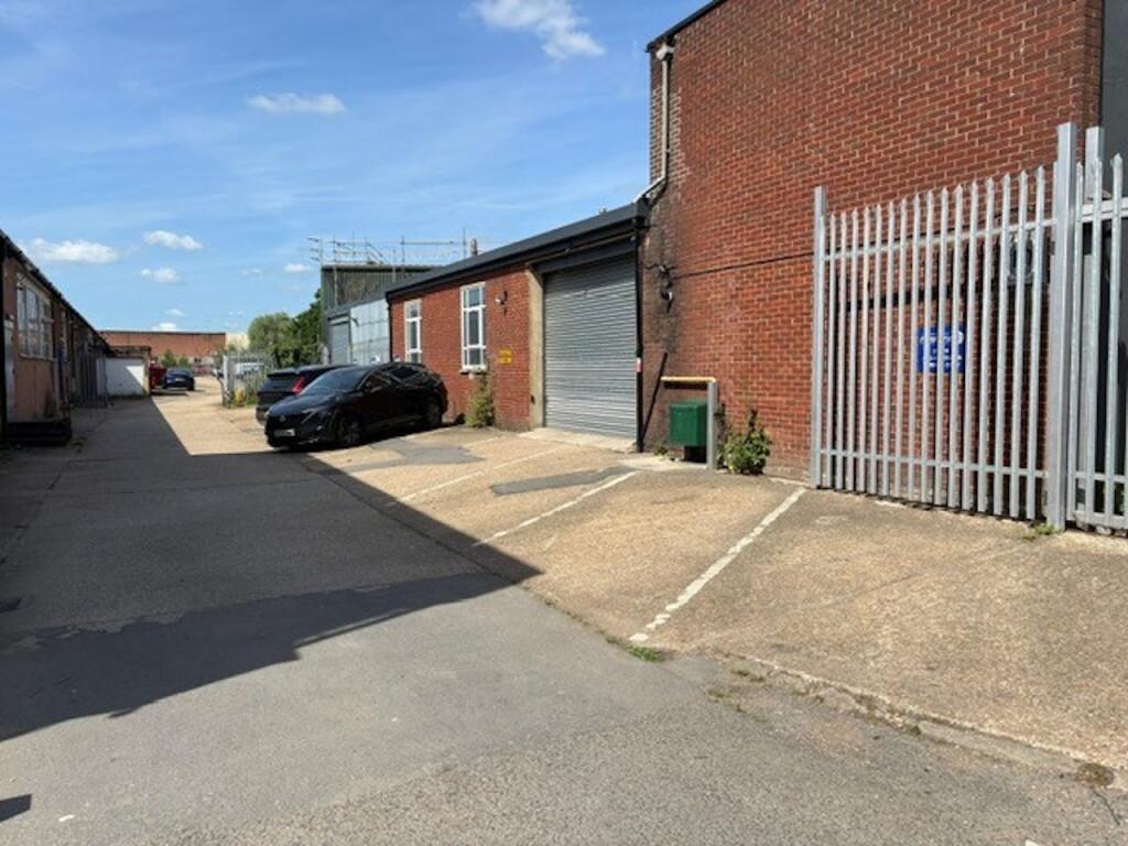 Additional image 5 of Unit 25, Travellers Lane, Hatfield, Hatfield, AL9 7HF