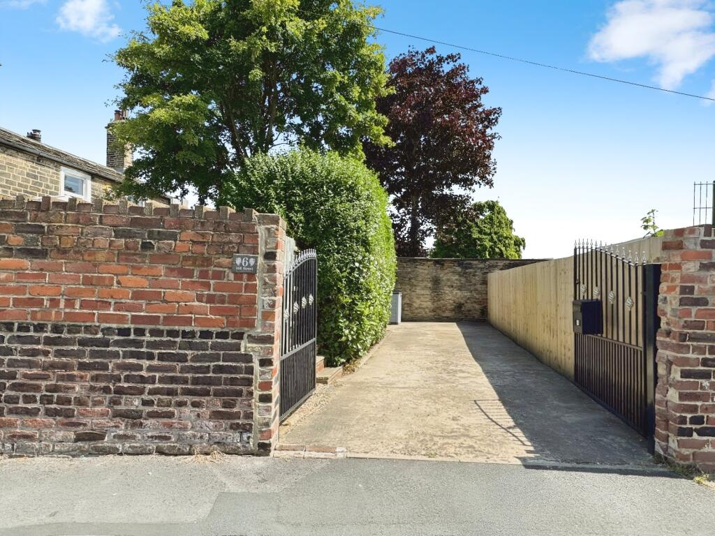 Additional image 15 of Hill Street, Cleckheaton, BD19