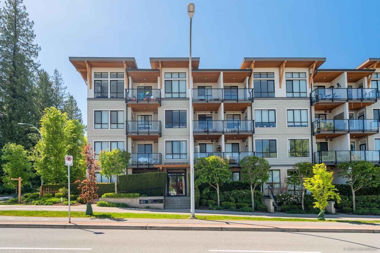 404 10455 154 STREET|Surrey, British Columbia V3R0C5