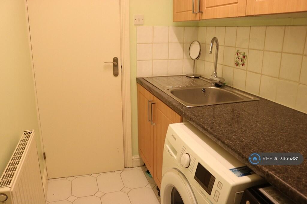Additional image 19 of Bateman Drive, Sutton Coldfield, B73