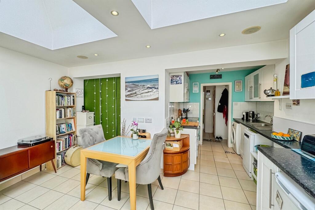 Additional image 5 of Wharfdale Road, Poole