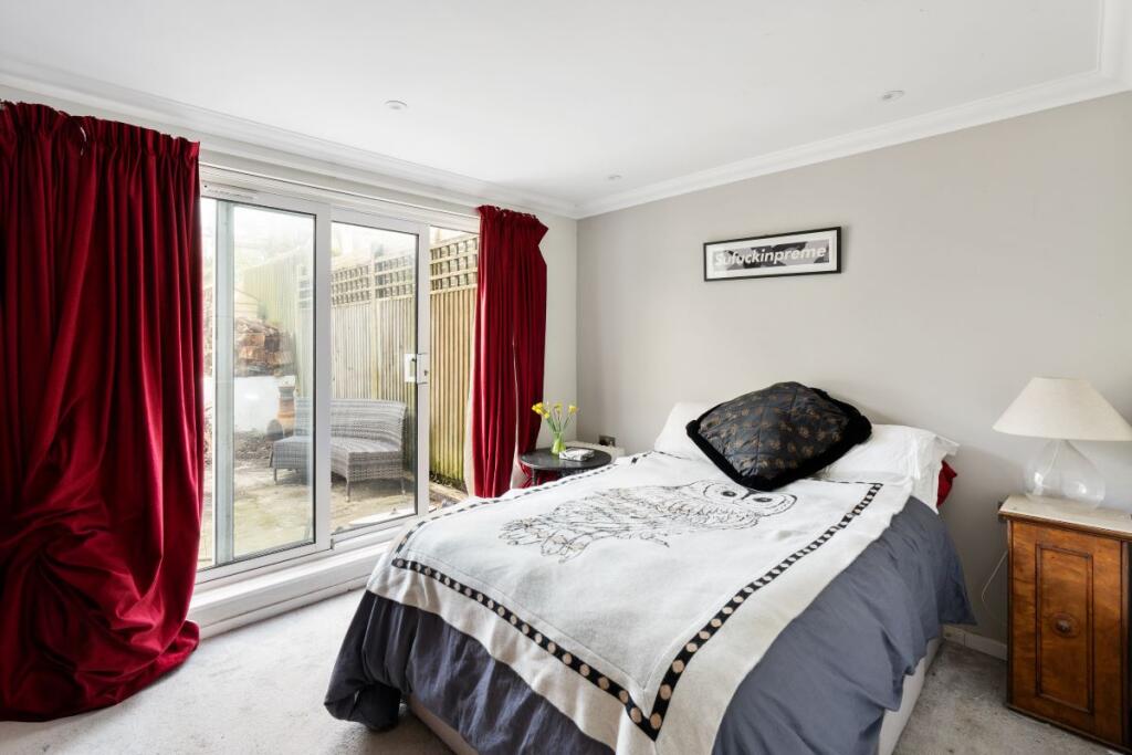 Additional image 11 of The Pool Flat, 117-118 Marine Parade, Brighton, East Sussex, BN2 1DD