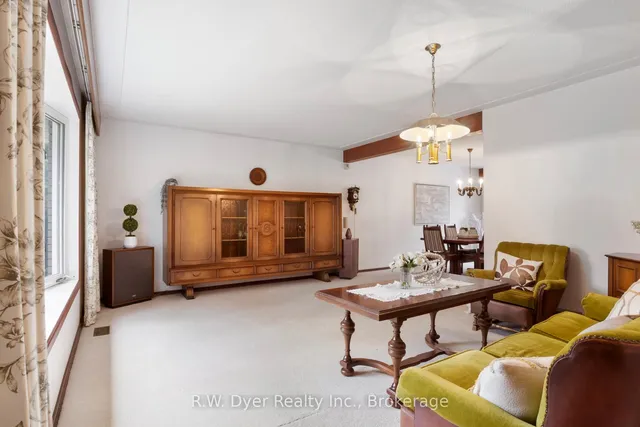 Additional image 5 of 41 Highpark Ave