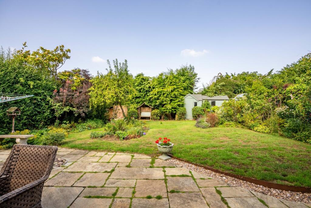 Additional image 7 of The Broadway, Wheathampstead, St. Albans, Hertfordshire, AL4