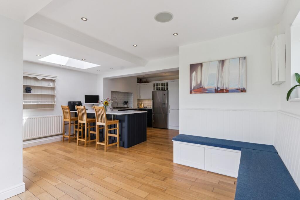 Additional image 12 of Two Oaks Drive, Welwyn, Hertfordshire, AL6 0EZ