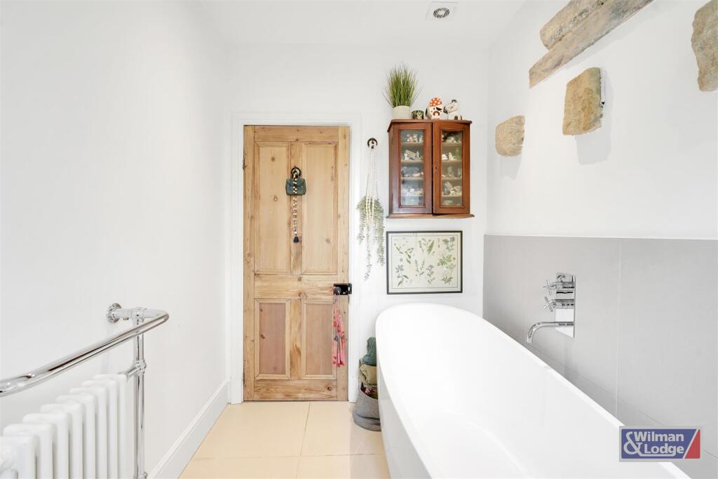 Additional image 33 of Moss Bar Farm, Cowling