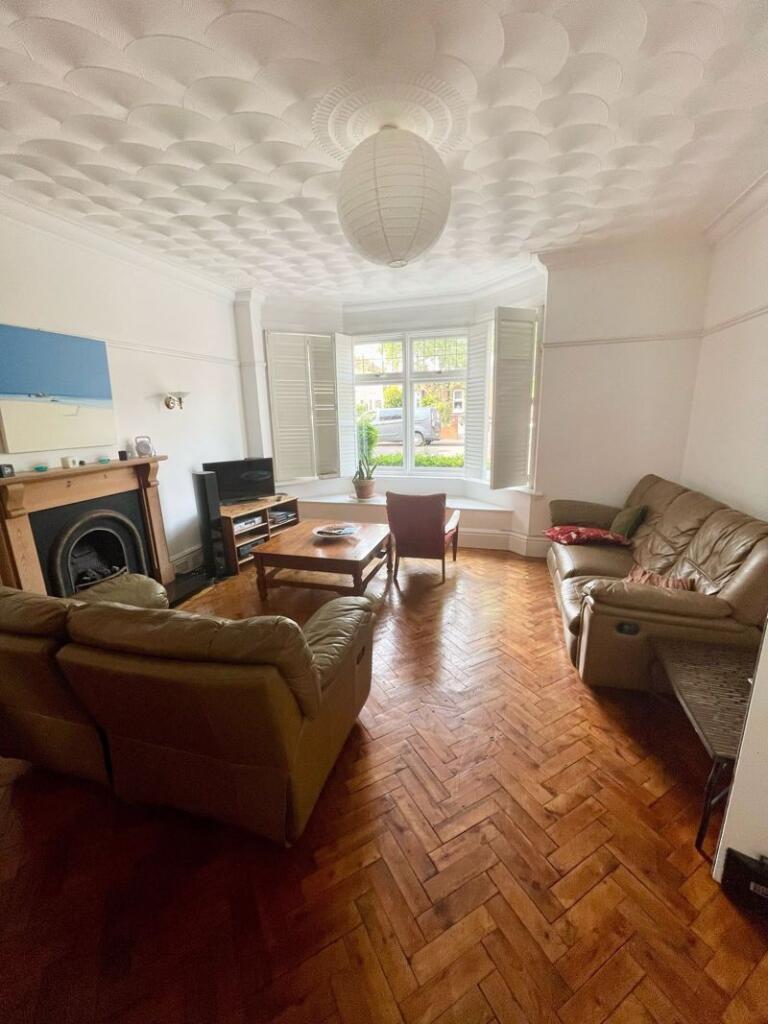 Additional image 6 of Queens park, Bournemouth - Spacious Ensuite Room in Stunning 8-Bed Detached House – Queen’s Park - All Bills Included