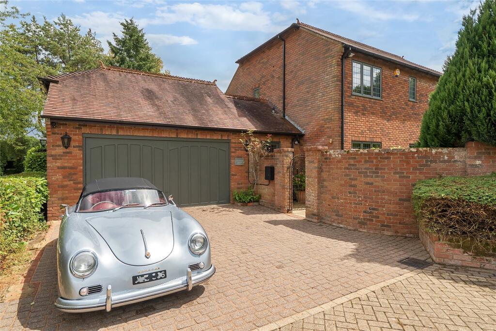 Additional image 13 of Brockenhurst Road, Eastley Wootton, New Milton, Hampshire, BH25