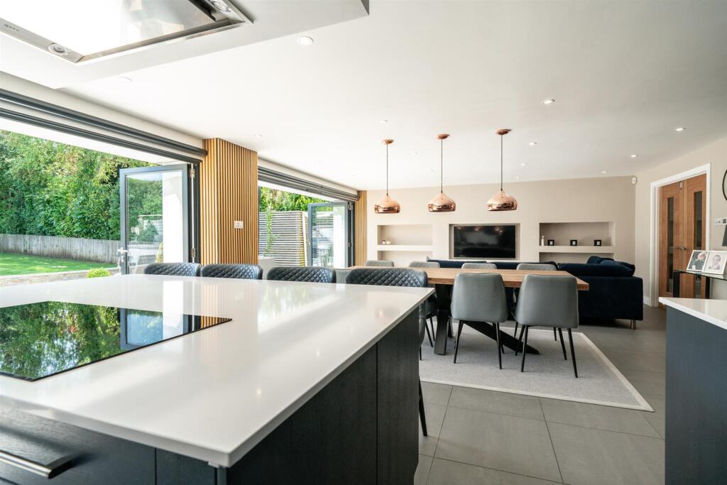 Additional image 13 of Blake Close, St. Albans