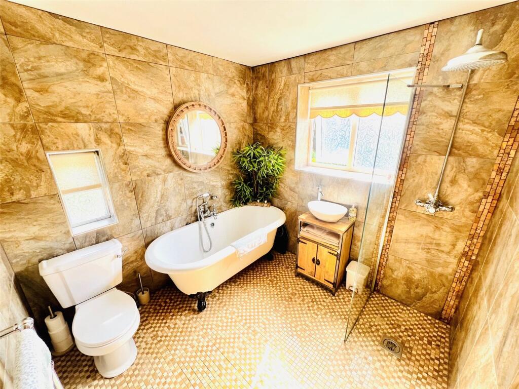 Additional image 18 of Overlea Avenue, Birmingham, West Midlands, B27