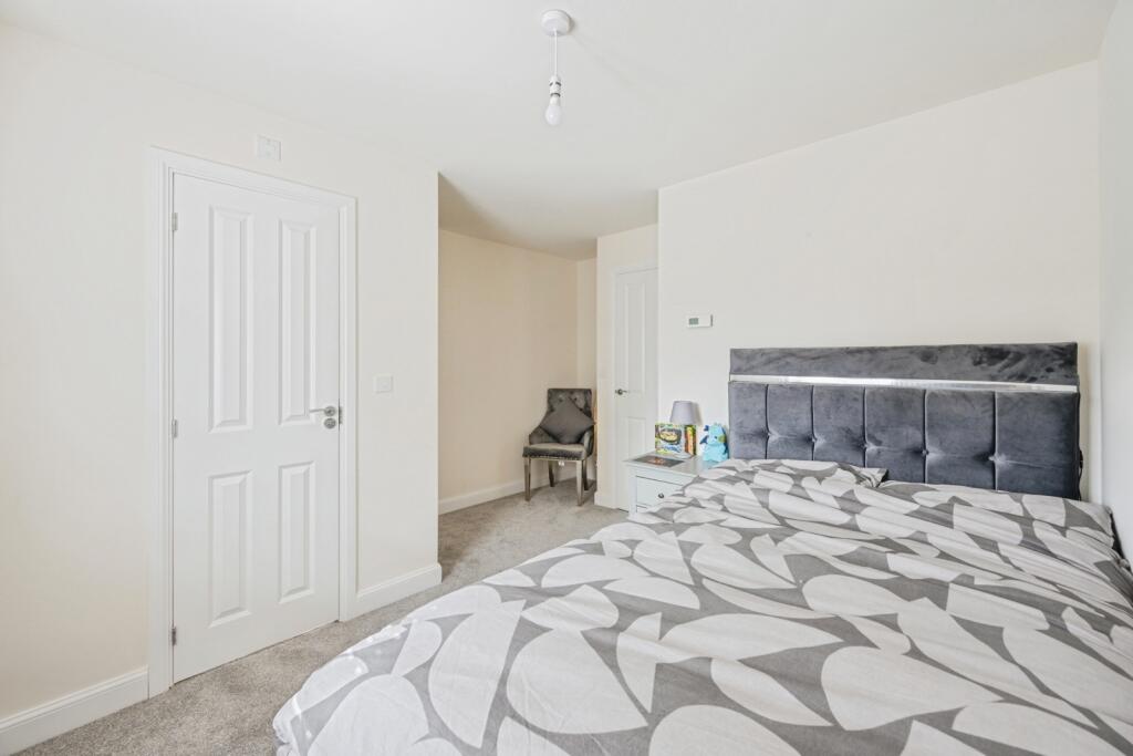 Additional image 9 of Hedley Close, Tamworth, Staffordshire, B78