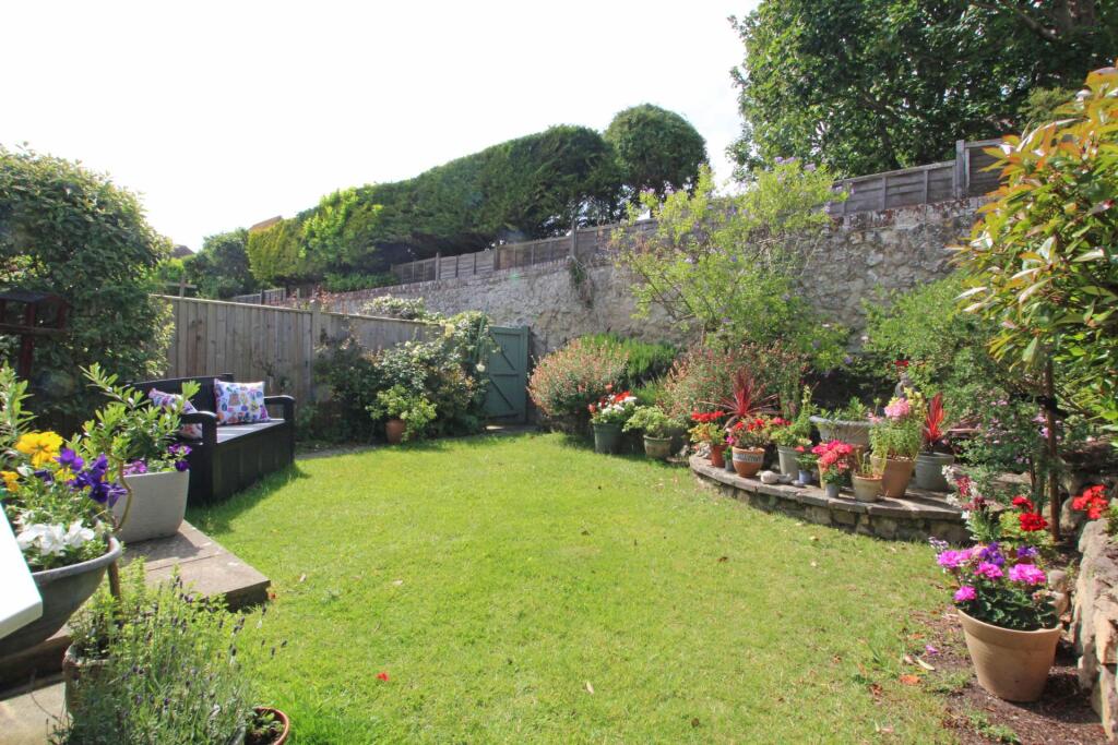 Additional image 7 of Chesterfield Gardens, Eastbourne, BN20 7NJ