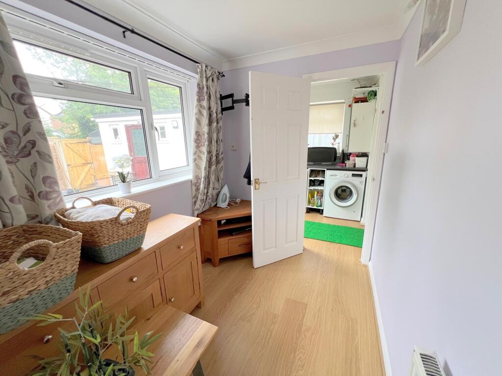 Additional image 8 of Lower Ashley Road, New Milton, Hampshire. BH25 5AD