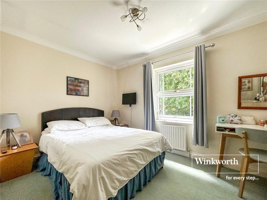 Additional image 13 of Badgers Walk, Ferndown, Dorset, BH22