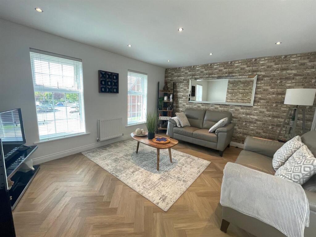 Additional image 2 of Holmecroft Chase, Westhoughton, Bolton