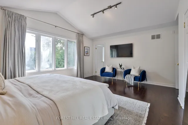 Additional image 21 of 303 Joicey Blvd