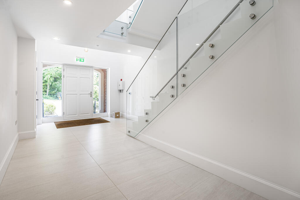 Additional image 16 of Mulberry Manor, New Road, Welwyn, Hertfordshire, AL6