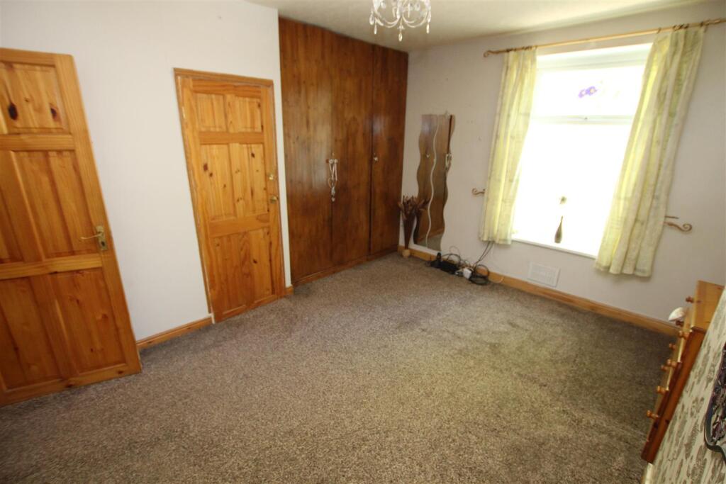 Additional image 10 of Curzon Road, Barkerend, Bradford