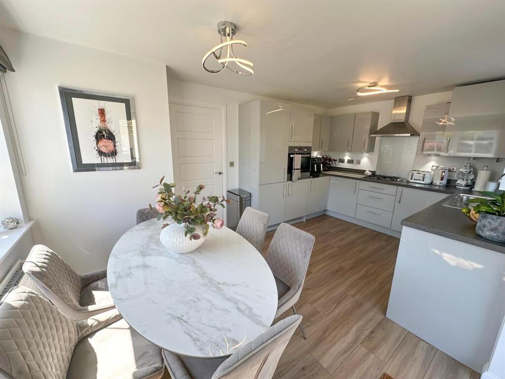Additional image 24 of Stephenson Drive, Silsden,