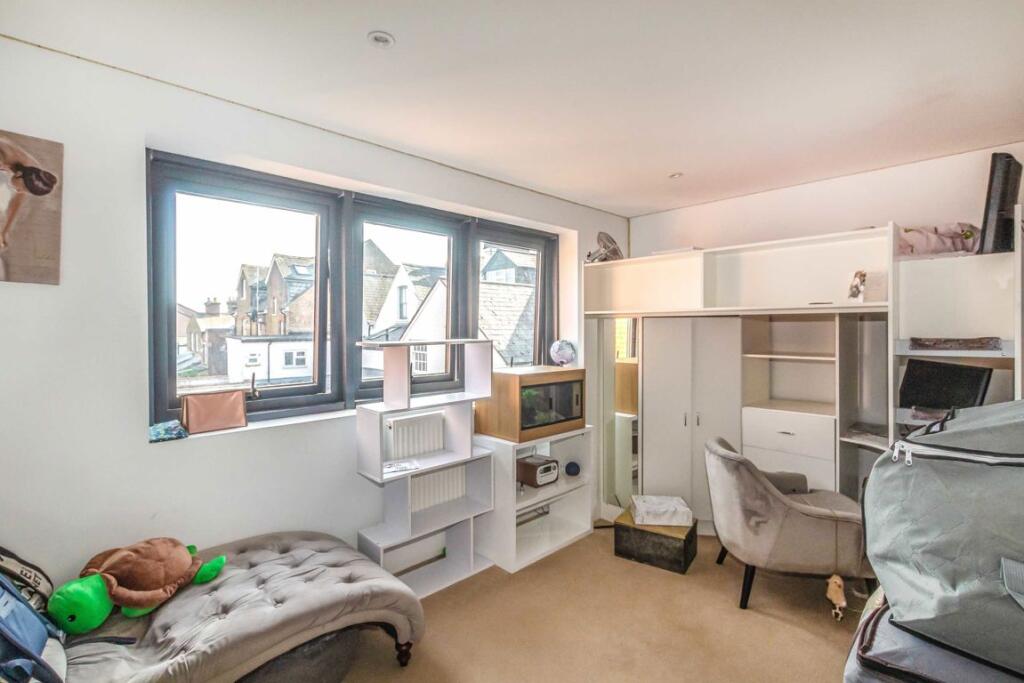 Additional image 5 of Victoria Street, St Albans