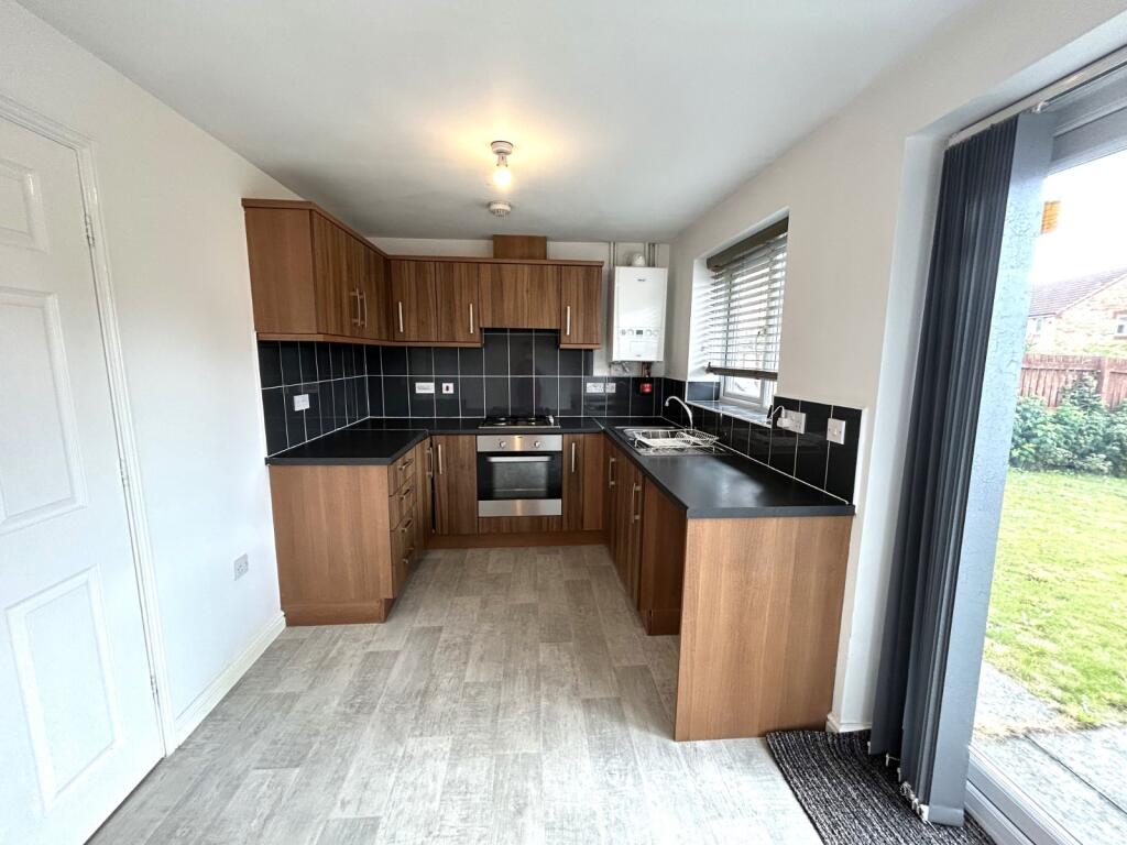 Additional image 10 of High Broom Close, Bradford, West Yorkshire, BD4