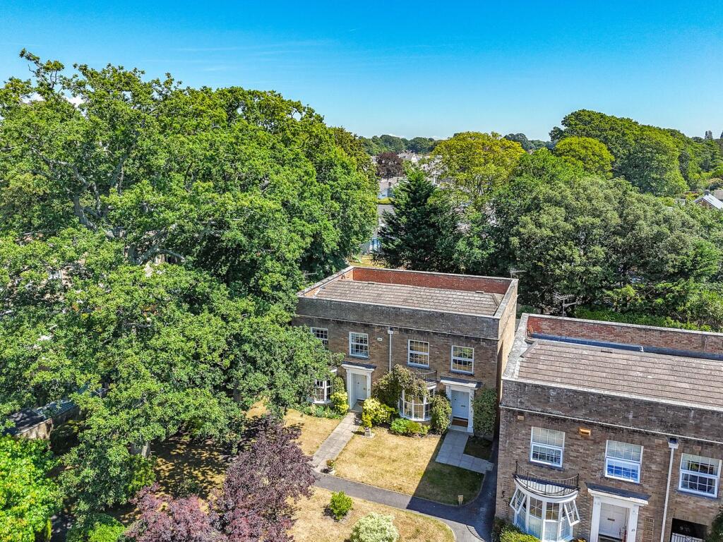 Additional image 20 of Latimers Close, Highcliffe, Christchurch, BH23